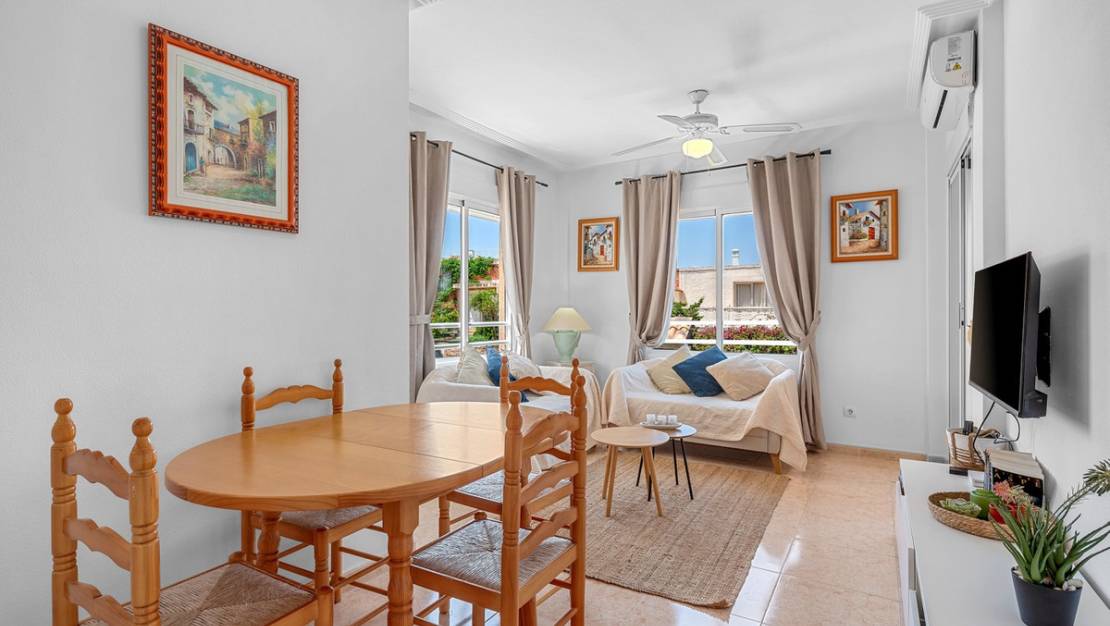 Venta - Apartment - Torrevieja - La Mata