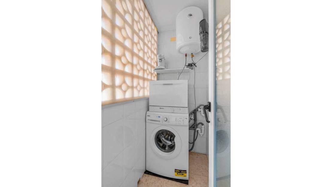 Venta - Apartment - Torrevieja - La Mata