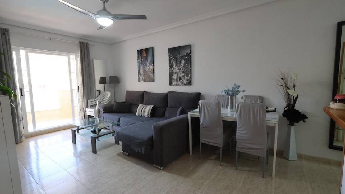Venta - Apartment - Torrevieja - La Mata