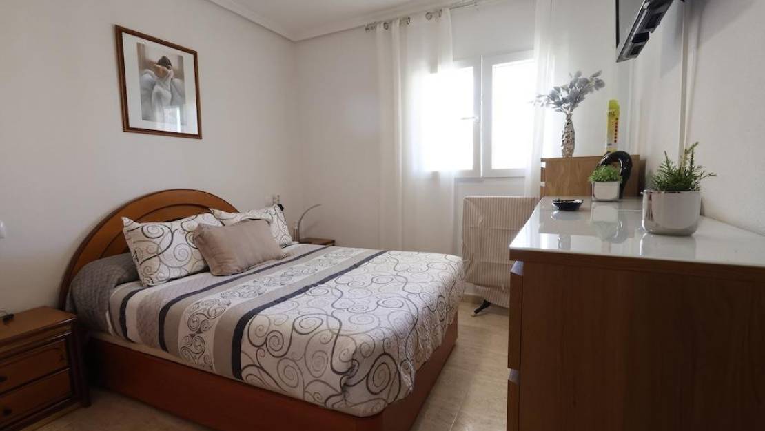 Venta - Apartment - Torrevieja - La Mata