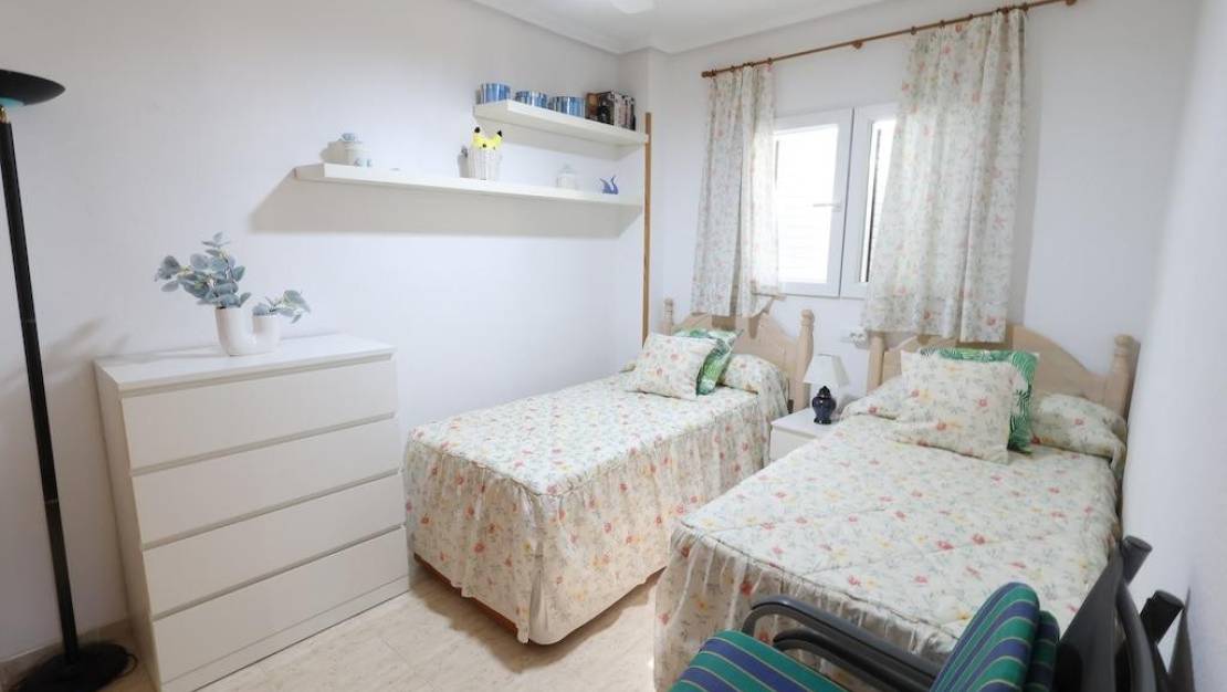 Venta - Apartment - Torrevieja - La Mata