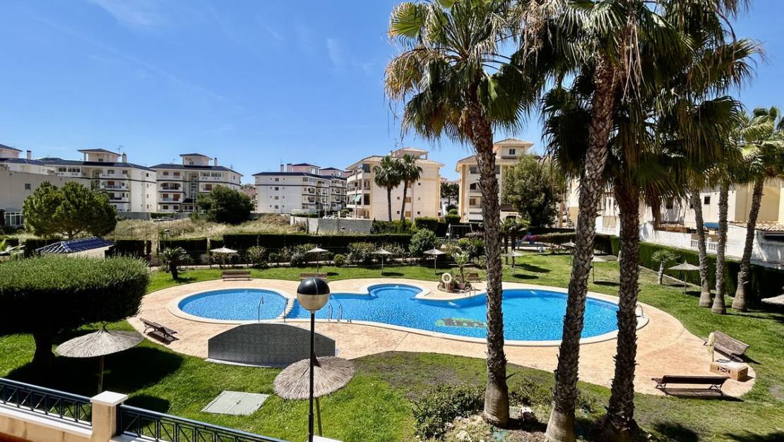 Venta - Apartment - Torrevieja - La Mata