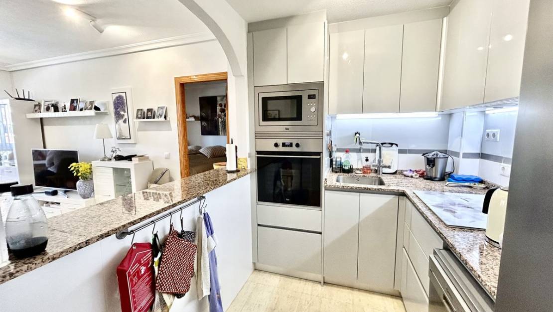 Venta - Apartment - Torrevieja - La Mata