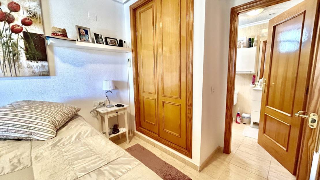 Venta - Apartment - Torrevieja - La Mata
