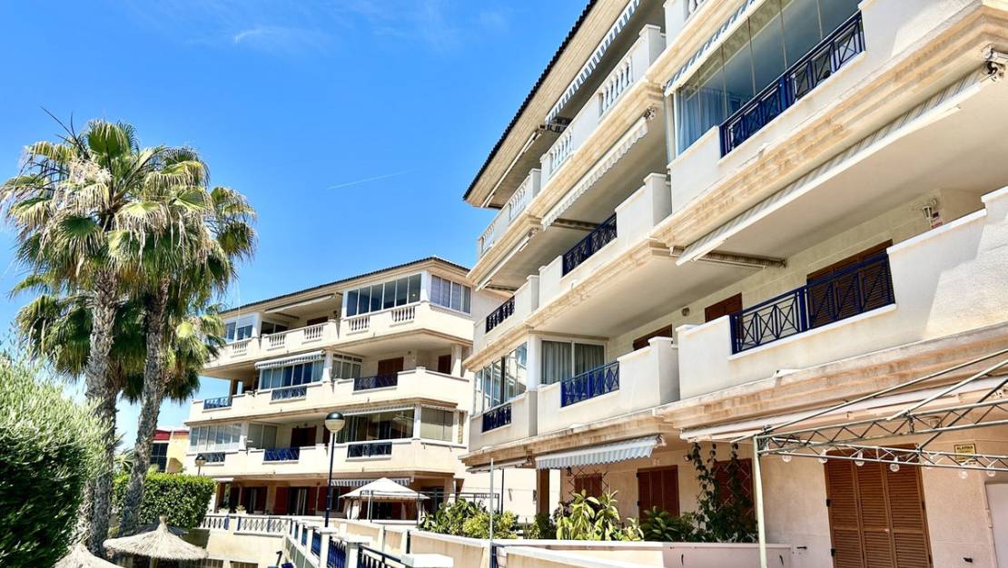 Venta - Apartment - Torrevieja - La Mata