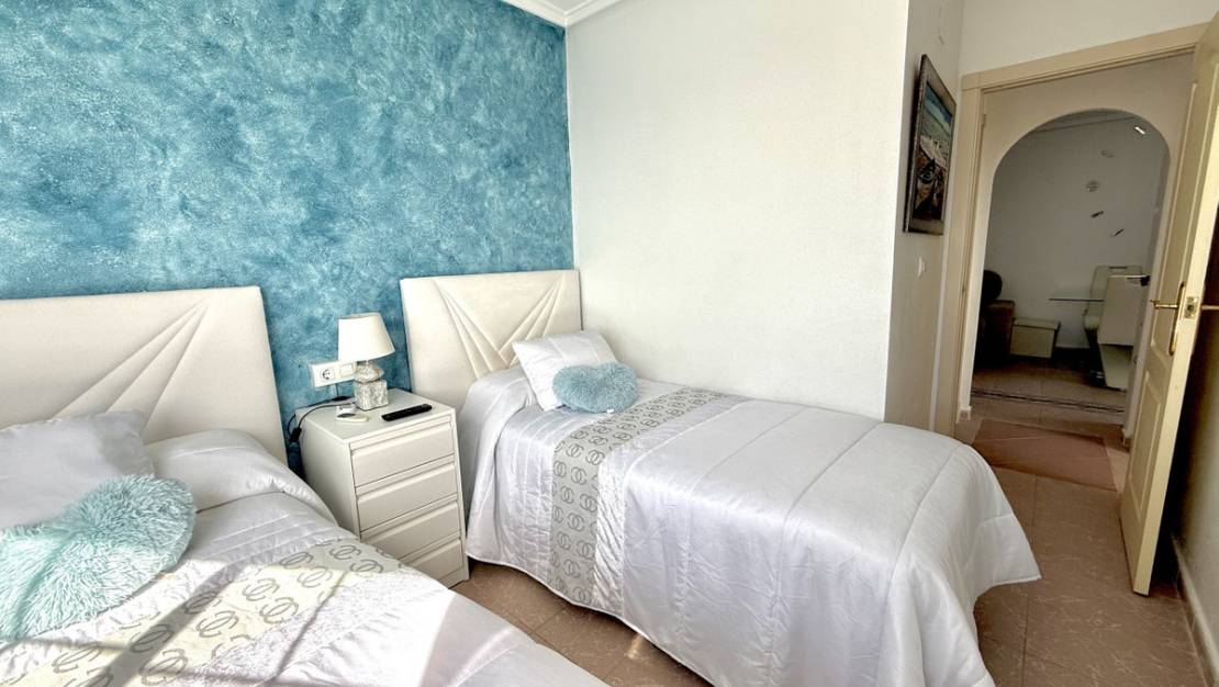Venta - Apartment - Torrevieja - La Mata