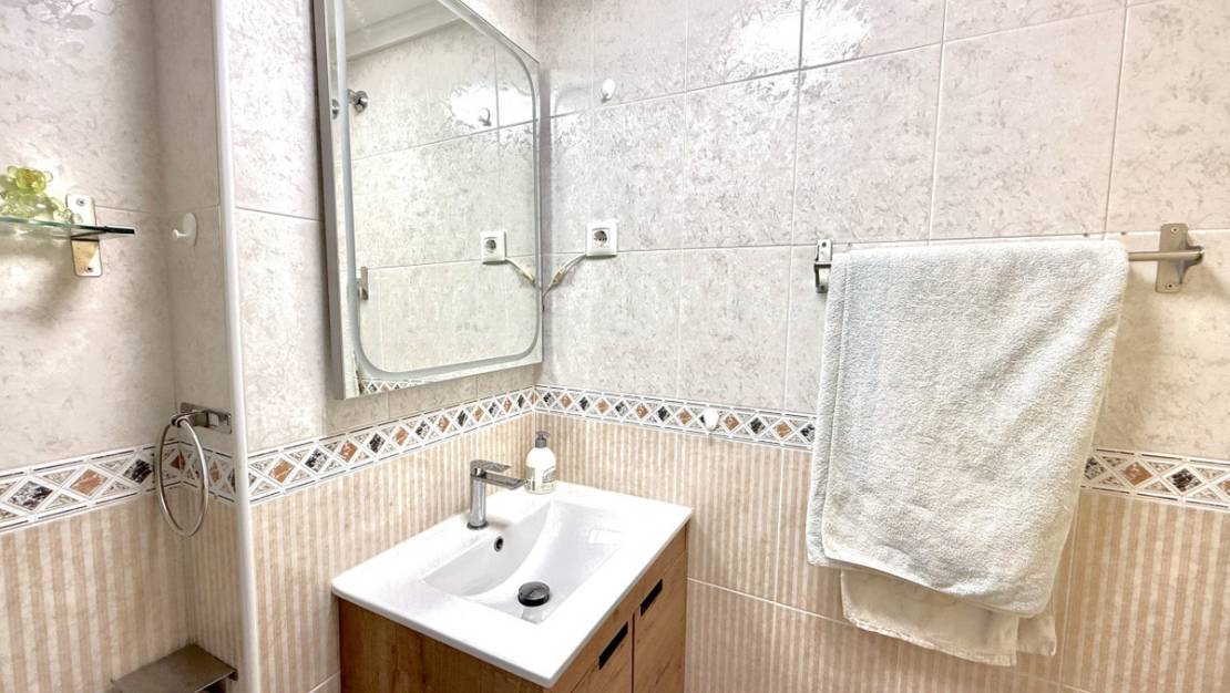 Venta - Apartment - Torrevieja - La Mata