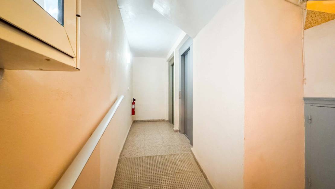 Venta - Apartment - Torrevieja - La Mata