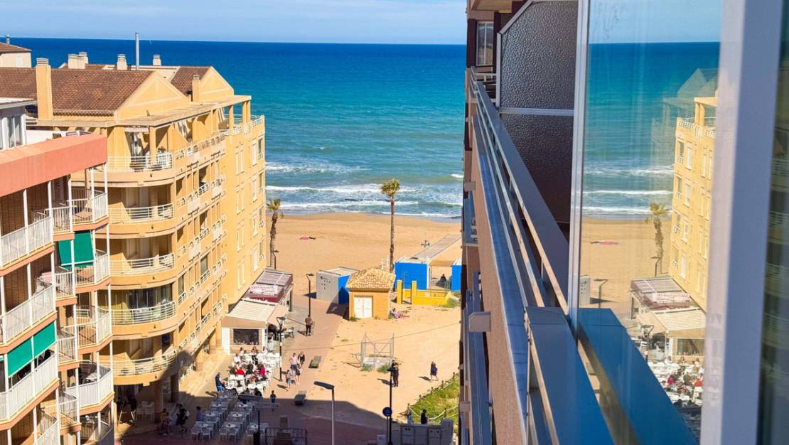 Venta - Apartment - Torrevieja - La Mata
