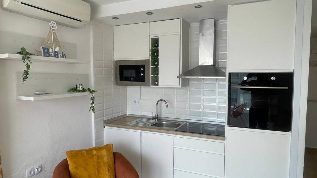 Venta - Apartment - Torrevieja - La Mata