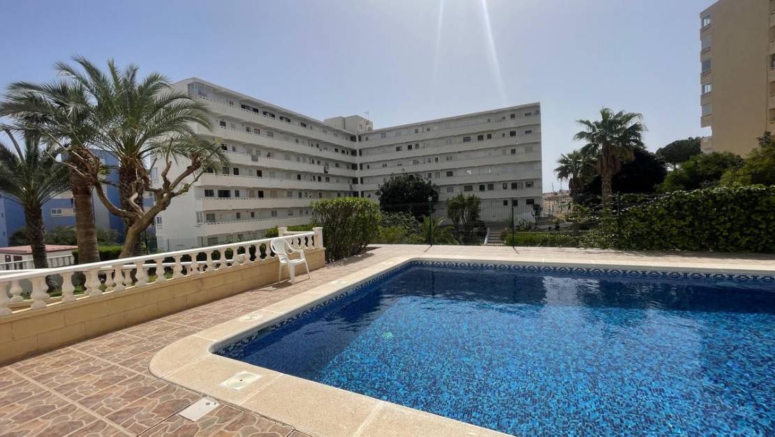 Venta - Apartment - Torrevieja - La Mata