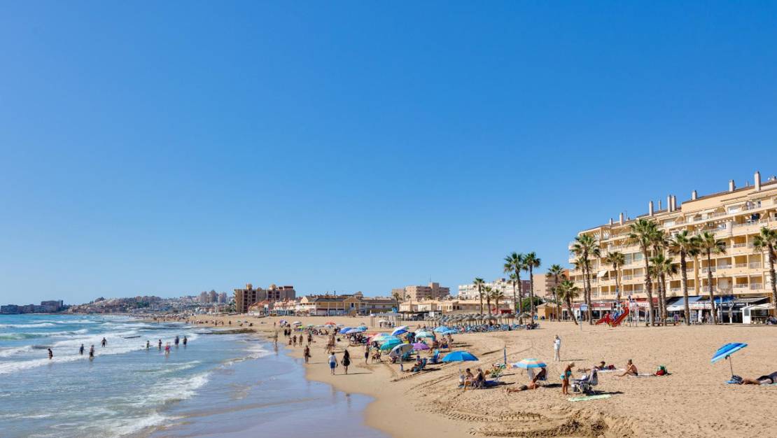 Venta - Apartment - Torrevieja - La Mata