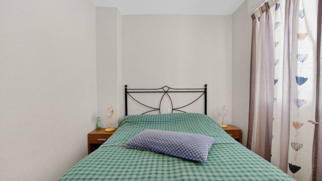 Venta - Apartment - Torrevieja - La Mata