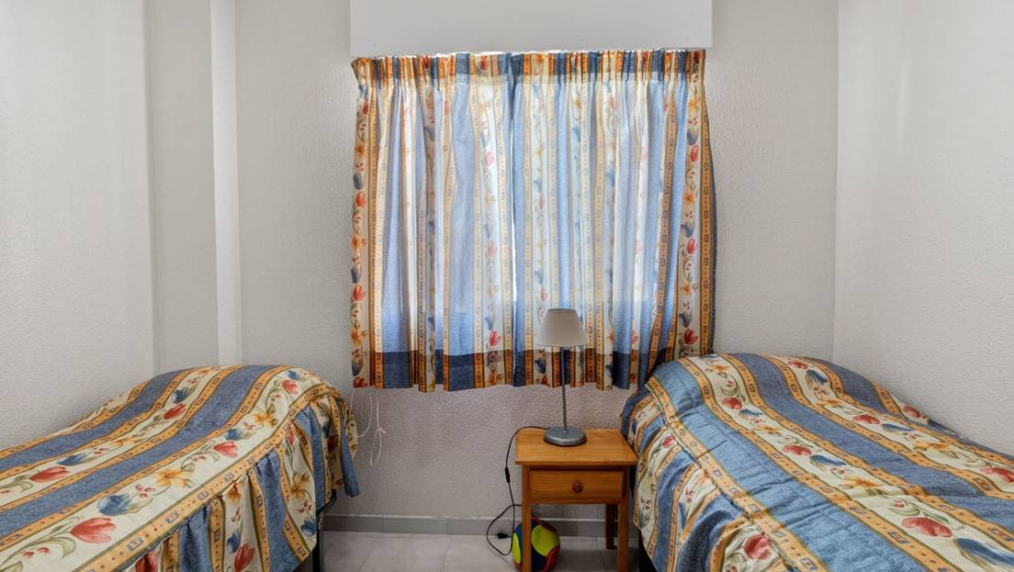 Venta - Apartment - Torrevieja - La Mata