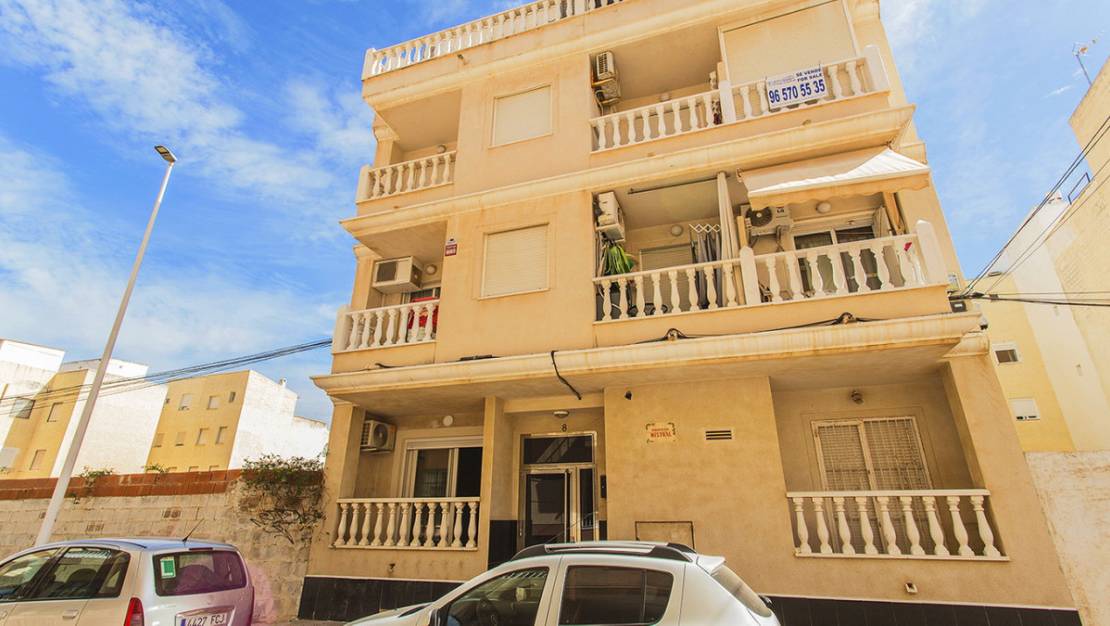 Venta - Apartment - Torrevieja - La Mata