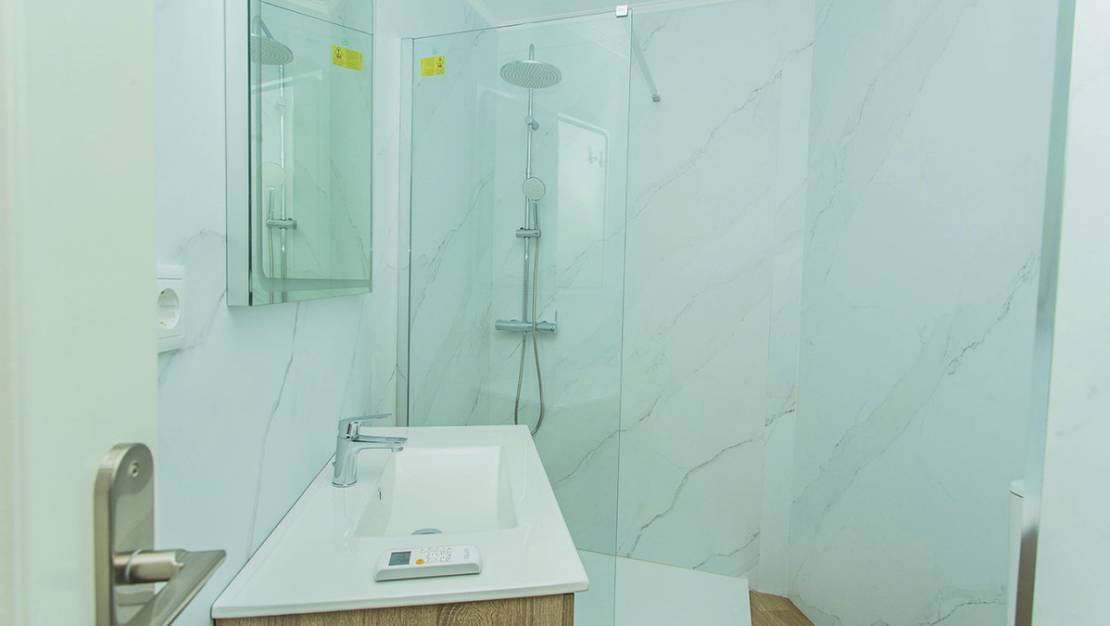 Venta - Apartment - Torrevieja - La Mata