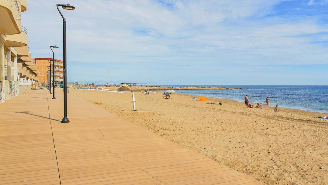 Venta - Apartment - Torrevieja - La Mata