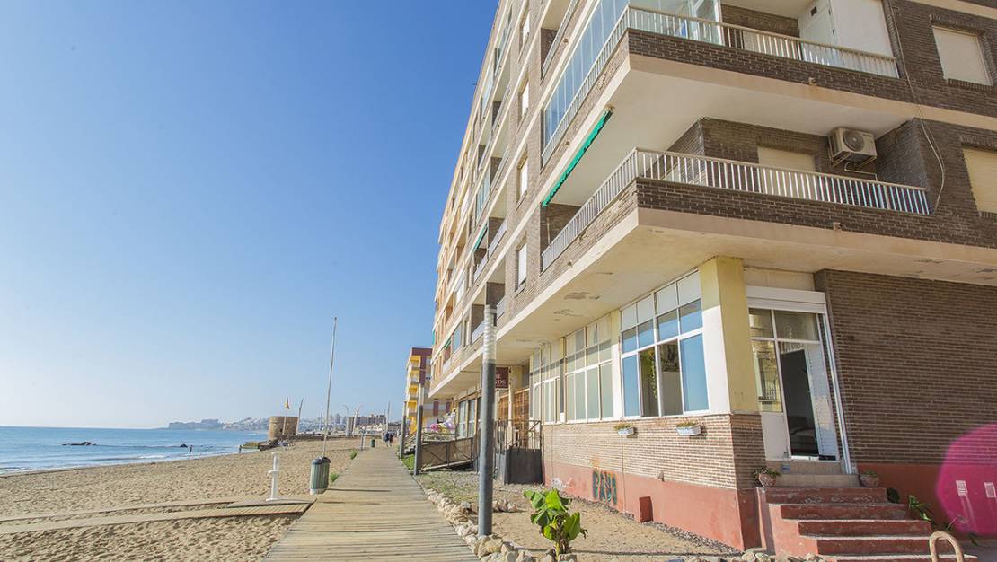 Venta - Apartment - Torrevieja - La Mata