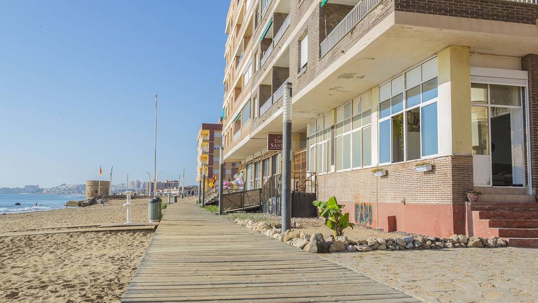 Venta - Apartment - Torrevieja - La Mata