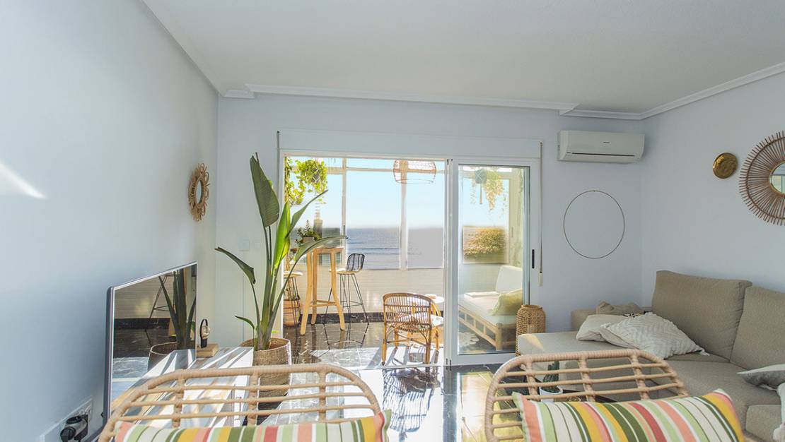 Venta - Apartment - Torrevieja - La Mata