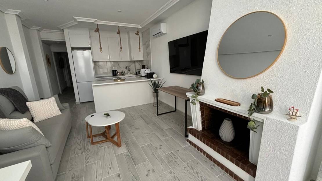 Venta - Apartment - Torrevieja - La Mata