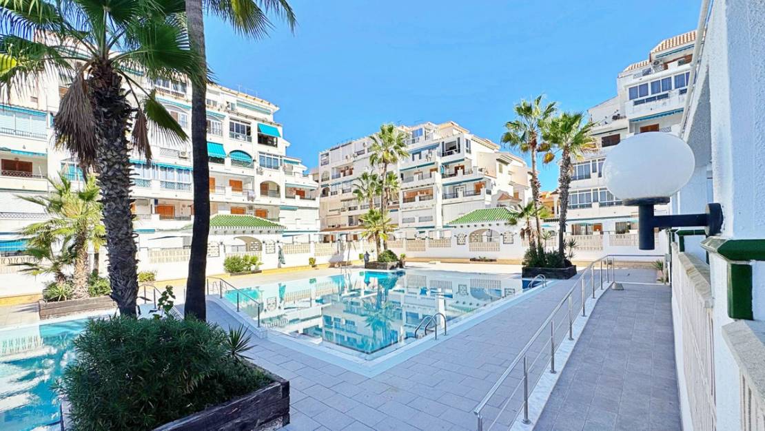 Venta - Apartment - Torrevieja - La Mata