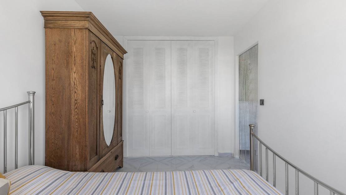 Venta - Apartment - Torrevieja - La Mata