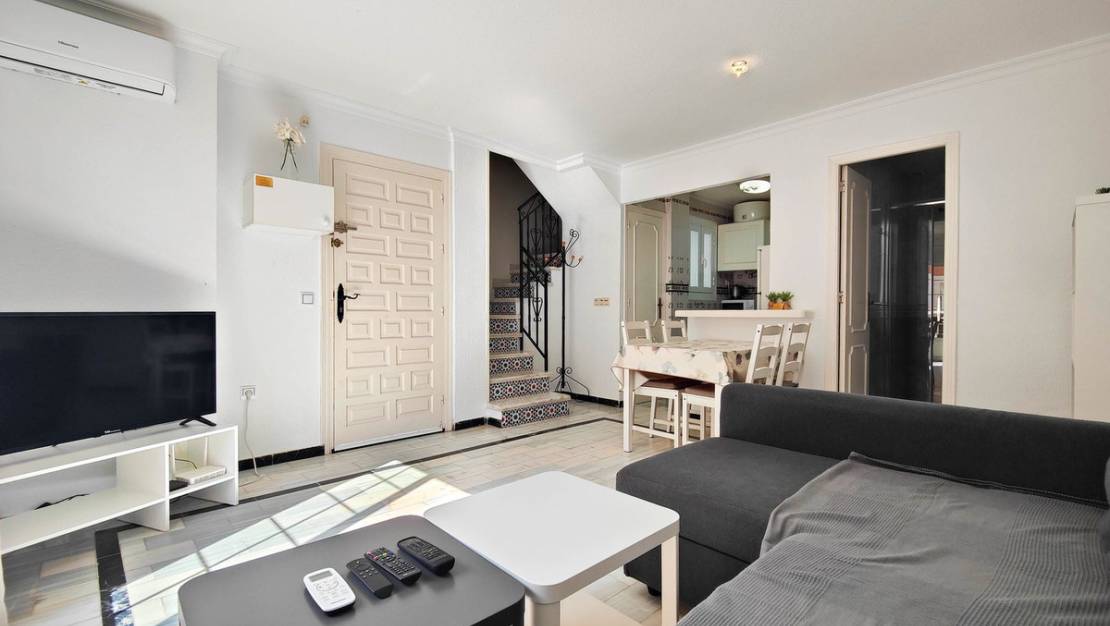 Venta - Apartment - Torrevieja - La Mata