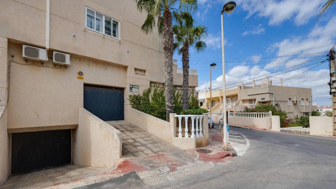 Venta - Apartment - Torrevieja - La Mata