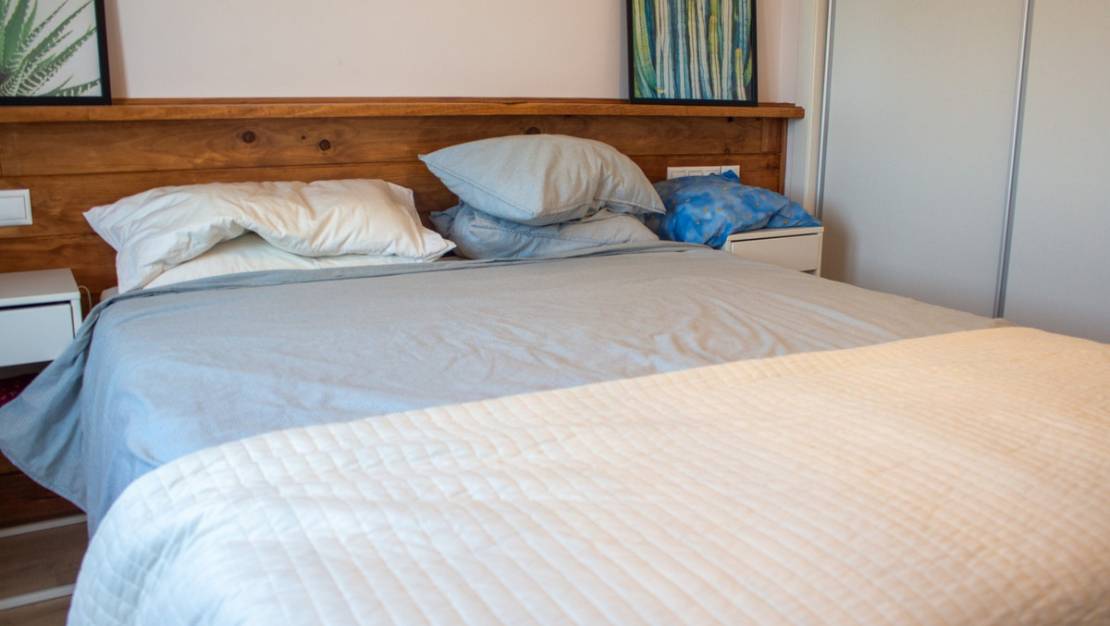 Venta - Apartment - Torrevieja - La Mata