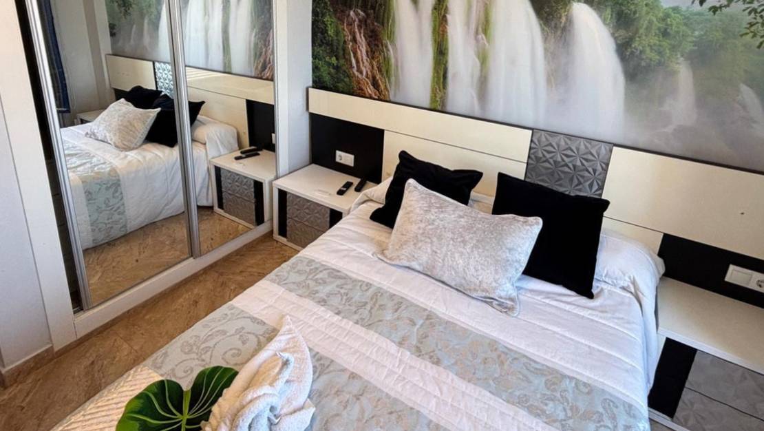 Venta - Apartment - Torrevieja - La Mata