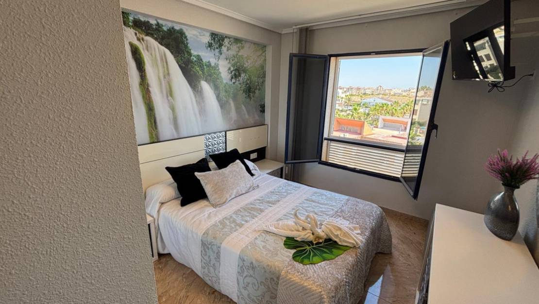 Venta - Apartment - Torrevieja - La Mata