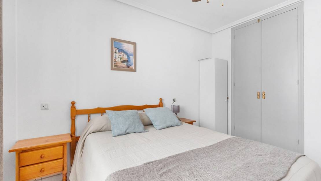 Venta - Apartment - Torrevieja - La Mata