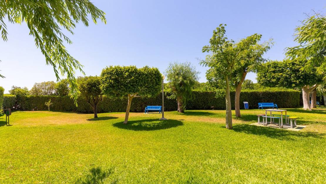 Venta - Apartment - Torrevieja - La Mata