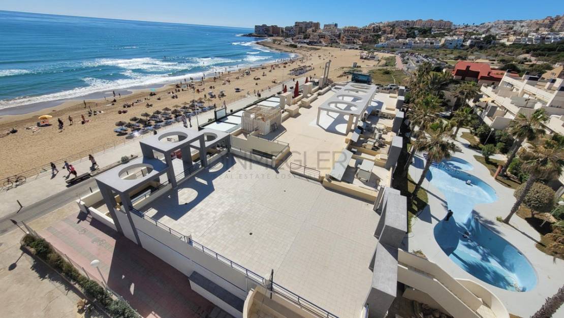 Venta - Apartment - Torrevieja - La Mata