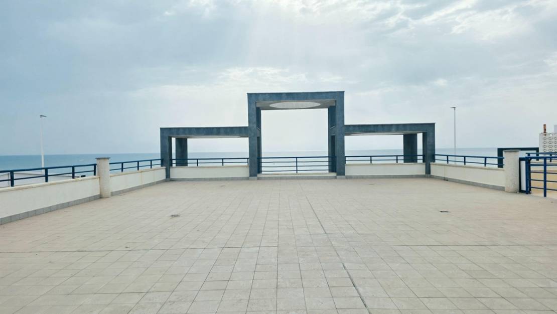 Venta - Apartment - Torrevieja - La Mata