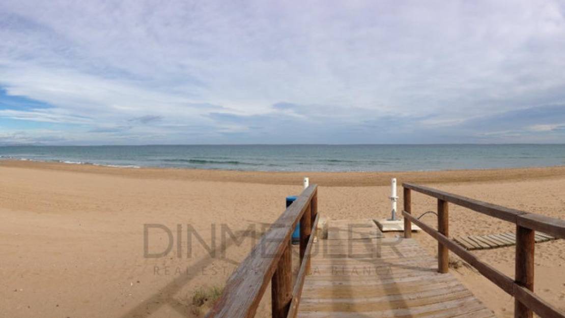 Venta - Apartment - Torrevieja - La Mata