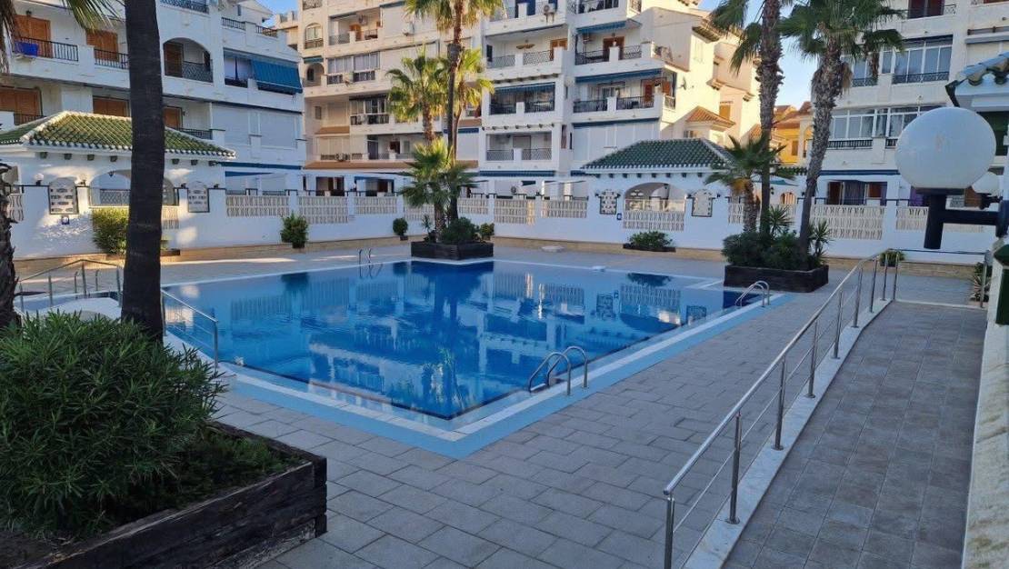 Venta - Apartment - Torrevieja - La Mata