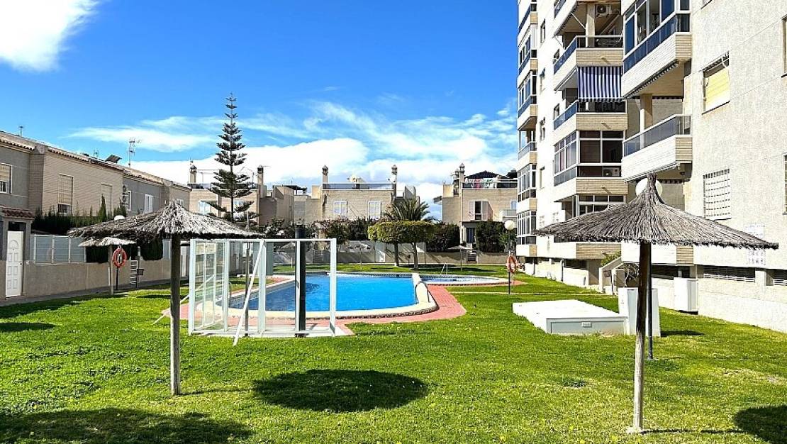 Venta - Apartment - Torrevieja - La Mata