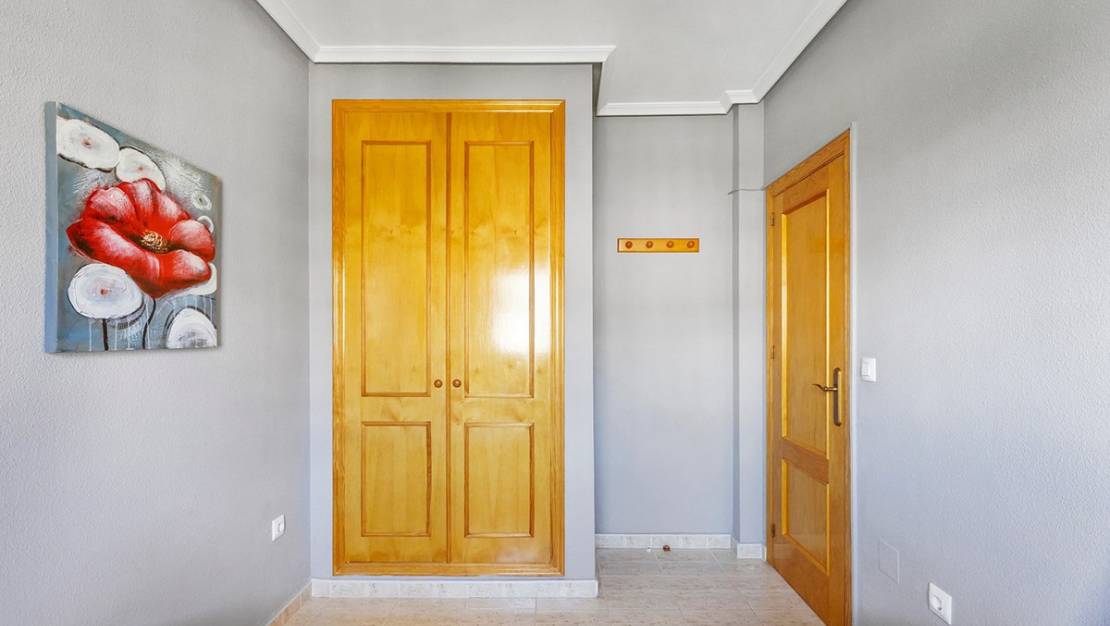 Venta - Apartment - Torrevieja - La Mata