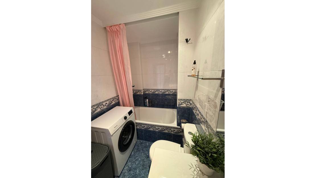 Venta - Apartment - Torrevieja - La Mata