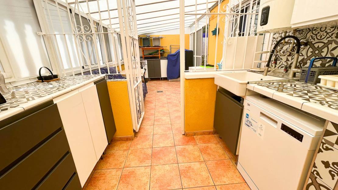 Venta - Apartment - Torrevieja - La Mata