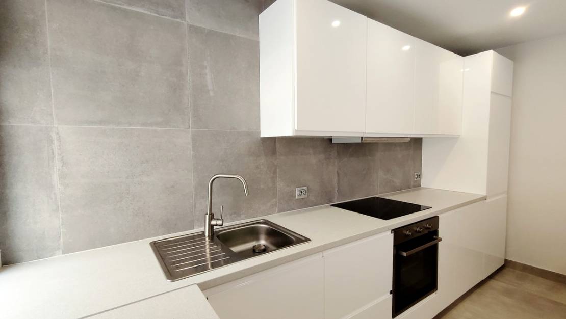 Venta - Apartment - Torrevieja - La Mata