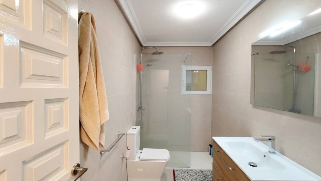 Venta - Apartment - Torrevieja - La Mata