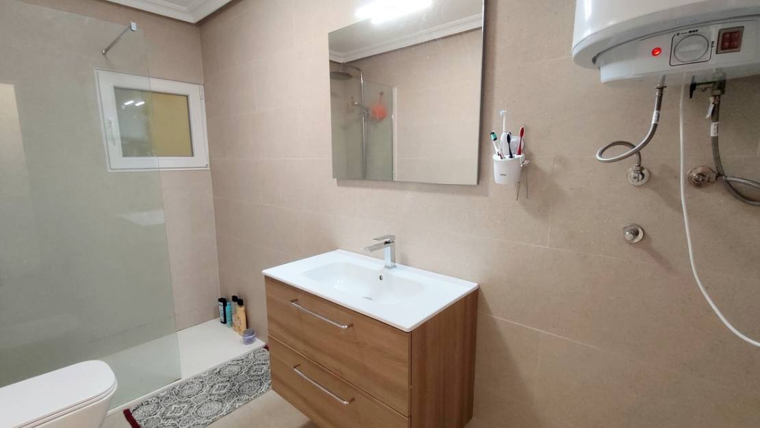 Venta - Apartment - Torrevieja - La Mata