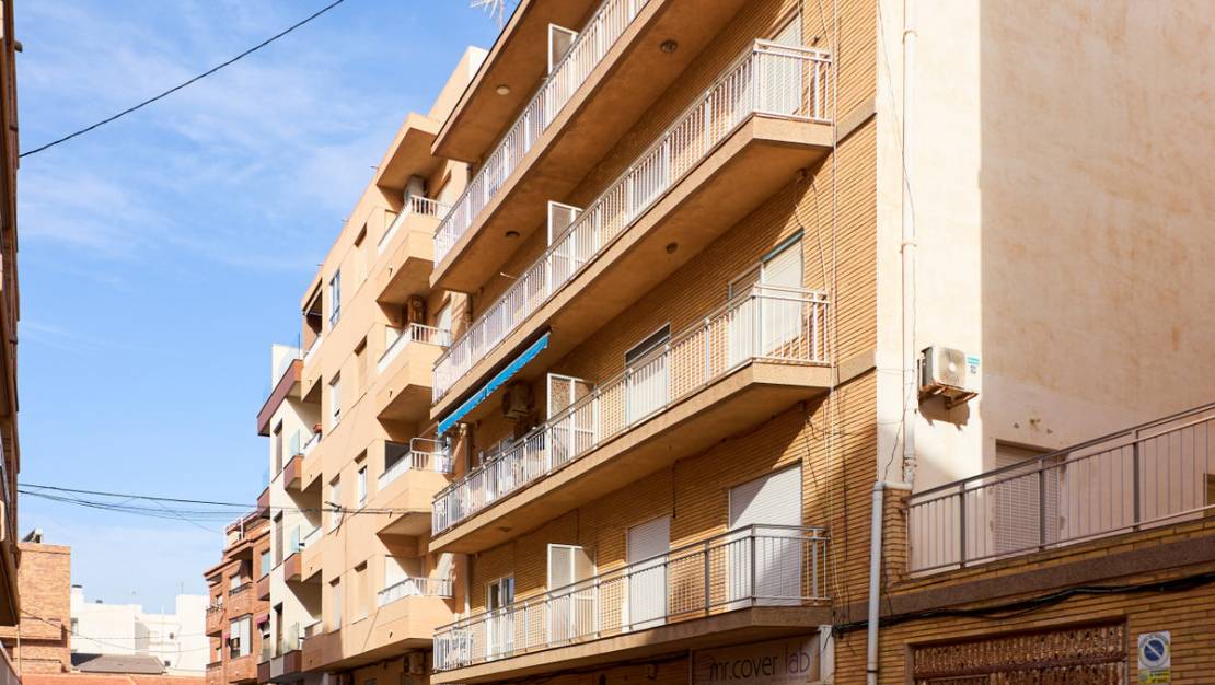 Venta - Apartment - Torrevieja - La Mata
