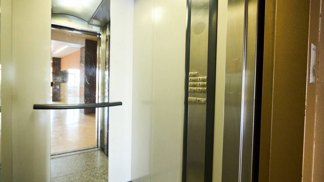 Venta - Apartment - Torrevieja - La Mata