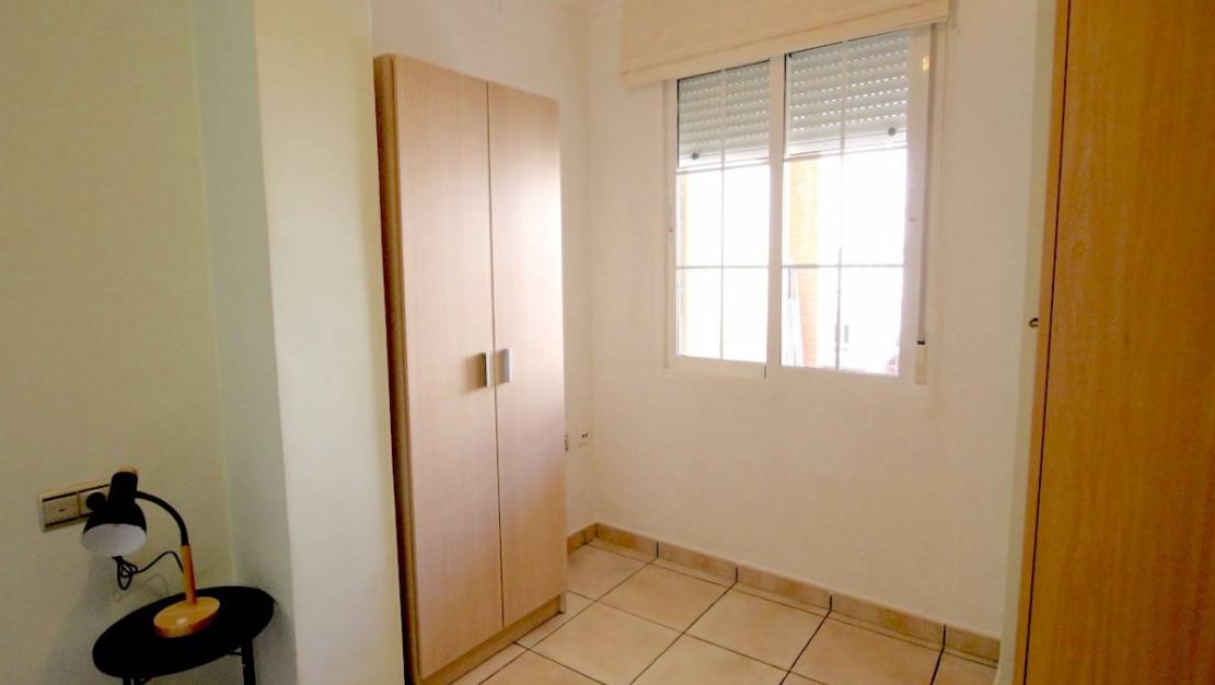 Venta - Apartment - Torrevieja - La Mata