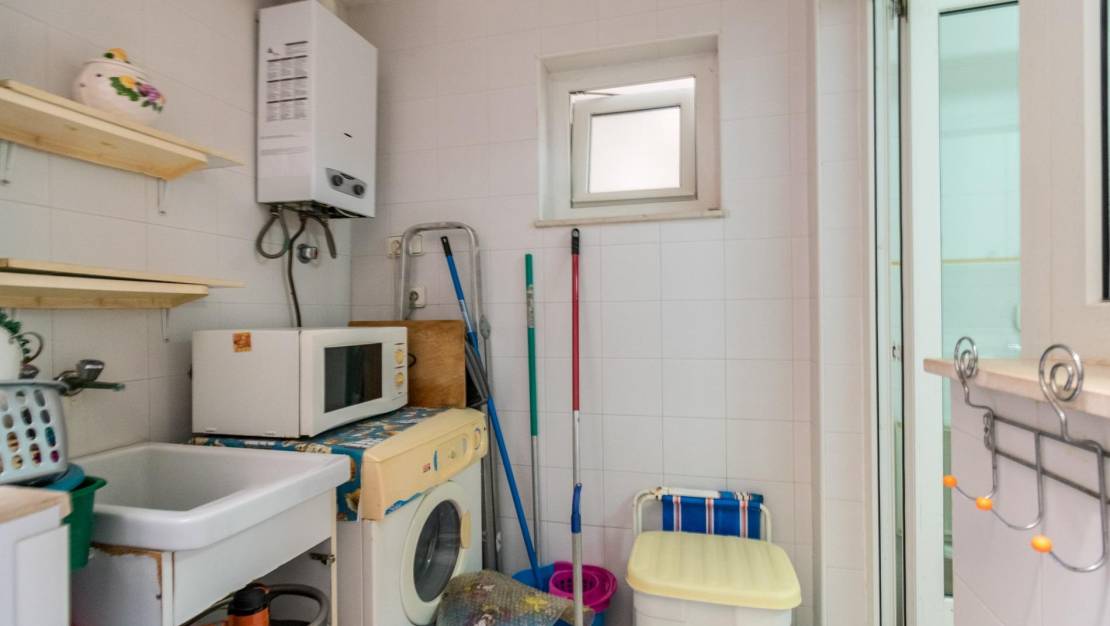 Venta - Apartment - Torrevieja - La Mata