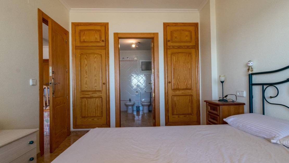 Venta - Apartment - Torrevieja - La Mata